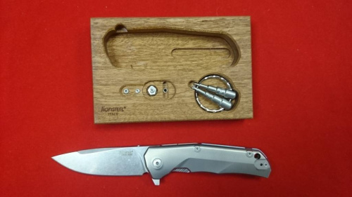 Складной нож Lion Steel T.R.E. Blue Titanium фото 5 Складной нож Lion Steel T.R.E. Blue Titanium фото 5